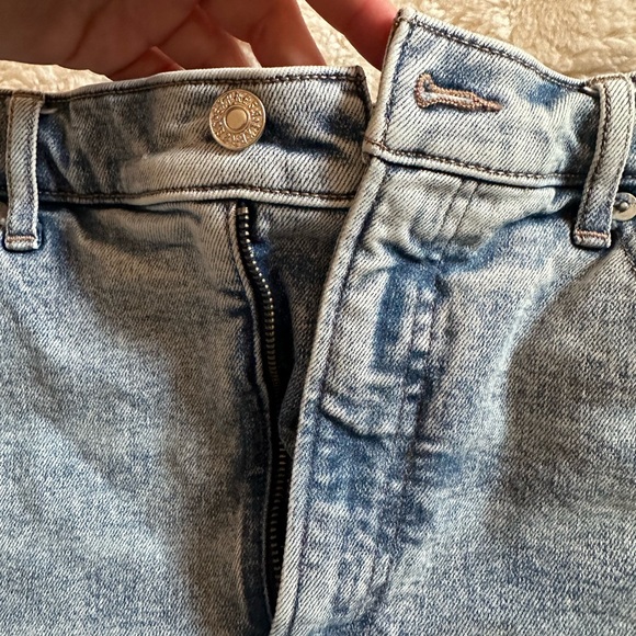 Express Mom Shorts - Picture 3 of 7